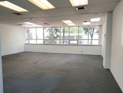 North Bridge Centre (D7), Office #629208701
